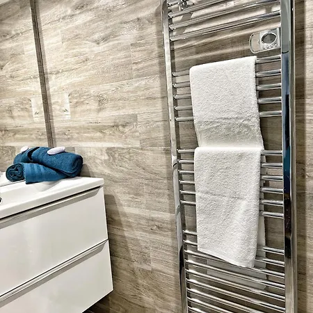 Apartman Le Mas Olive, Confortable Avec Piscine