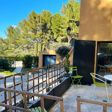 Le Mas Olive, Confortable Avec Piscine Apartman